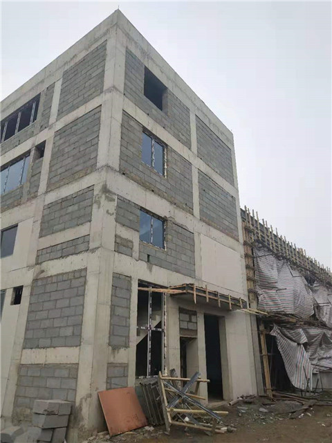 <a href='//xzv2.com/' target='_blank'>防爆墙</a>